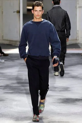 Look 15